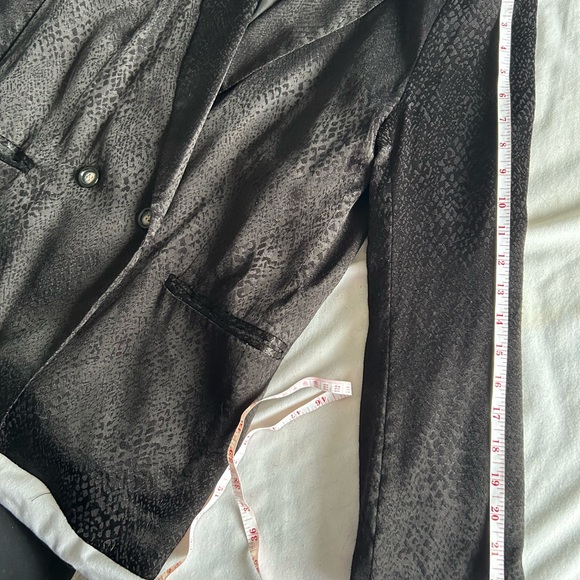 H&M Textured Black Women's Blazer - Picture 6 of 8